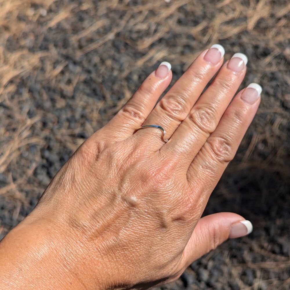 Handmade Navajo Sterling Silver Wave Single Wire Ring Native American Jewelry